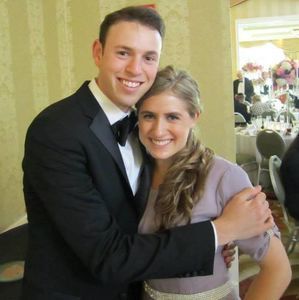 Meet your Posher, Rena